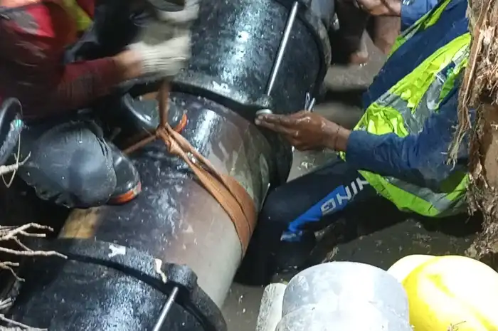 Perbaikan pipa pdam
