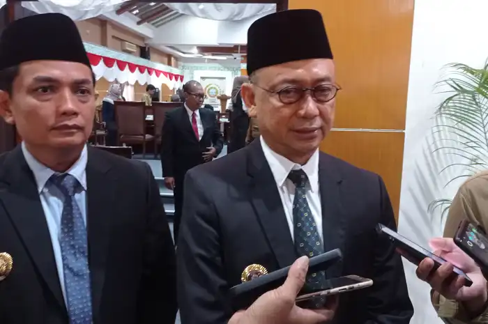 Wali Kota Pontianak Imbau Warga Waspada Uang Palsu: 'Dilihat, Diraba ...