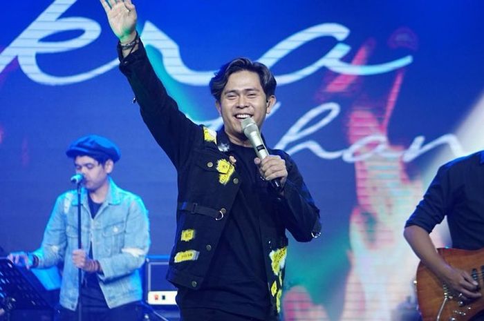 Lirik dan Chord Gitar Sederhana 'Kekasih Bayangan' Oleh