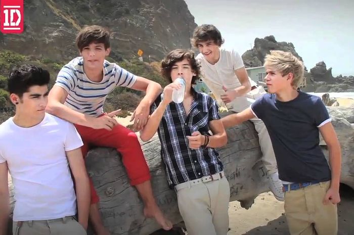 Lirik Lagu Dan Chord Gitar What Makes You Beautiful One Direction Sonora Id