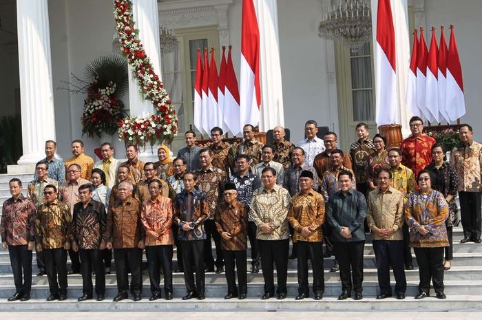 Wacana reshuffle Kabinet Indonesia Maju.