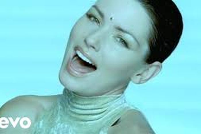 Lirik Lagu dan Chord Gitar 'From This Moment' - Shania Twain - Sonora.id