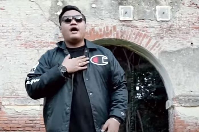 Lirik Lagu ‘Ngawi Nagih Janji’ Milik Denny Caknan X Ndarboy Genk