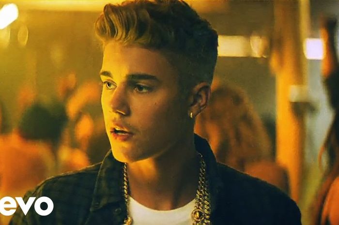 Confident justin. Confident Джастин Бибер. Baby Justin Bieber feat. Ludacris.