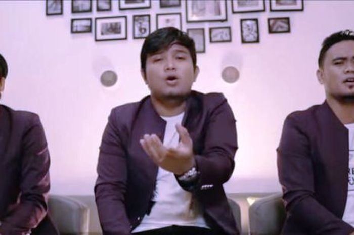 Chord Kunci Gitar Dan Lirik Lagu Ai Dang Tarpilit Au Di Ho By The Fama Trio Sonora Id