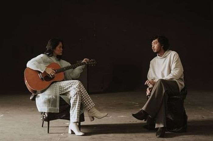 Lirik Lagu House Or Home Sheryl Sheinafia Ft Pamungkas Dengan Terjemahannya Sonora Id