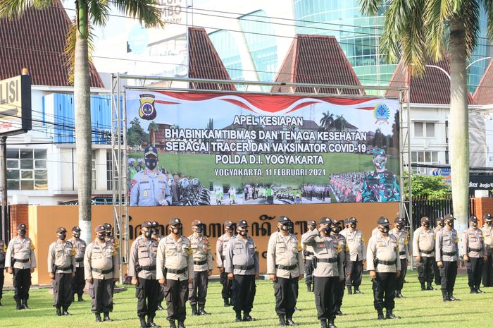 Apel Serentak Kesiapan Bhabinkamtibmas Dan Tenaga Kesehatan Polri ...