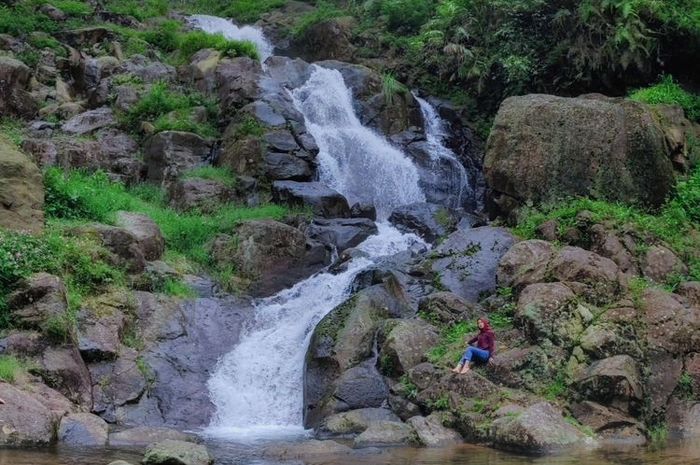Intip Indahnya Panorama Air Terjun Curug Sinom di Banjarnegara - Sonora.id