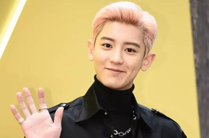 Lirik Lagu Tomorrow - Chanyeol EXO, Lengkap dengan Terjemahan - Sonora.id