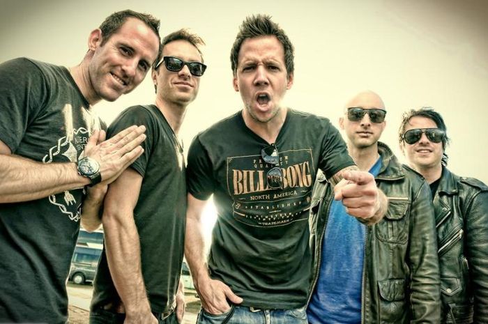 Lirik Lagu Welcome To My Life Simple Plan Dengan Terjemahan Sonora Id