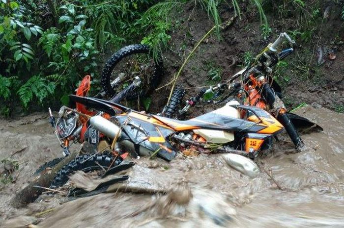 Nekat Selenggarakan Latihan Tanpa Ijin Lof, Puluhan Motor Trail Mogok