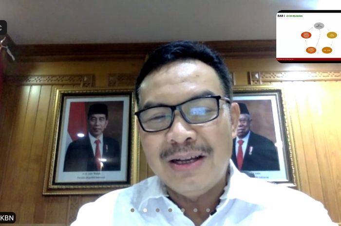 Kepala BKKBN Dr (HC) dr Hasto Wardoyo, Sp OG (K) memaparkan soal penanganan stunting nasional dalam acara diskusi secara virtual, Selasa (24/8/21)