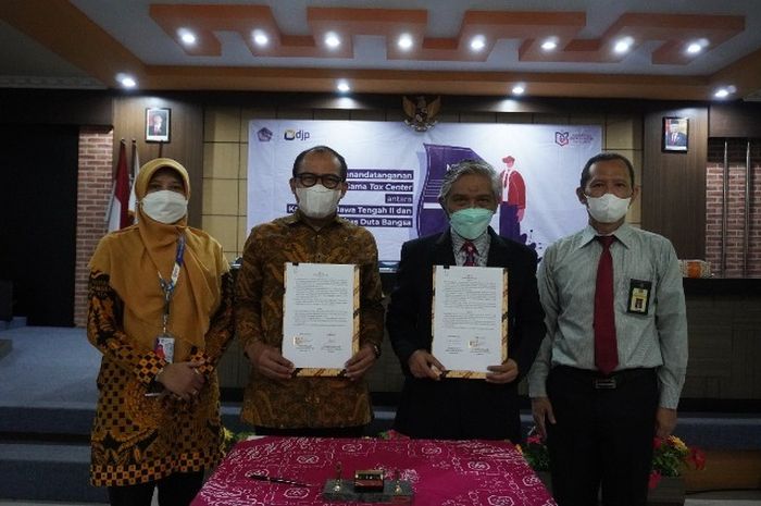 Pupuk Nasionalisme Generasi Muda Melalui Pajak, Kanwil DJP Jawa Tengah II Resmi Bekerjasama Tax Center dengan PTS di Surakarta
