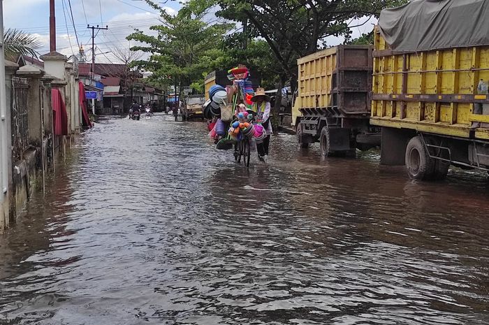 Banjir Rob Jadi Rutinitas. Kota Banjarmasin Lagi-Lagi Terancam - Sonora.id