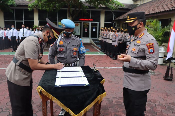 Upacara Serah Terima Jabatan Wakapolresta Yogyakarta