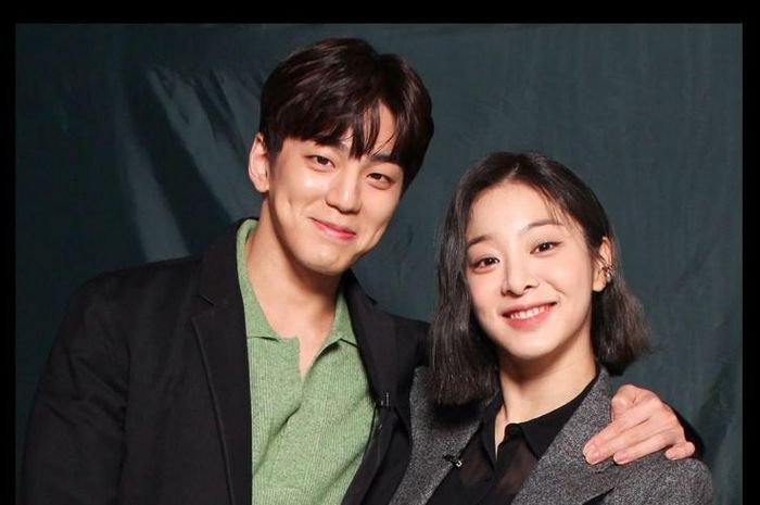 Kim Min Kyu dan Seol In Ah dalam drama Korea  A Business Proposal sebagai second lead couple