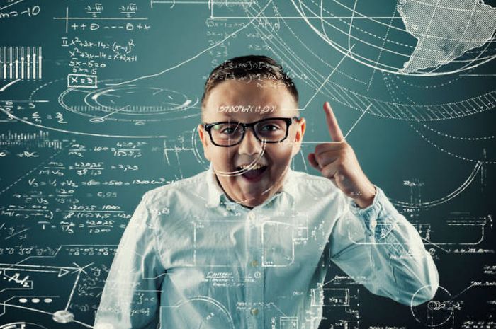 Bisa Menjawab Pertanyaan Apapun, Ini 4 Shio yang Paling Pintar dan