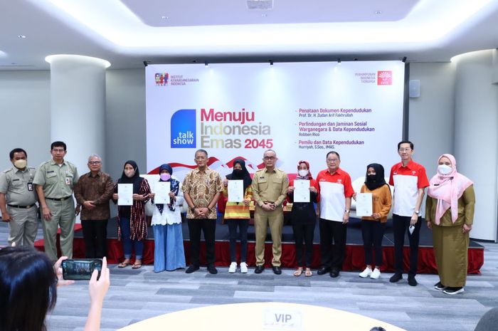 Komisi Nasional Disabilitas Puji Program Dukcapil Untuk Penyandang ...