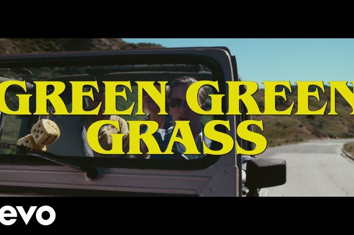 Berikut Ini Lirik Lagu 'Green Green Grass' milik George Ezra - Sonora.id