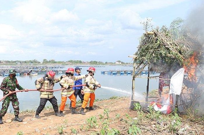 Tanggap Bencana Pelatihan Gabungan Diadakan Di Waduk Mulur Sukoharjo