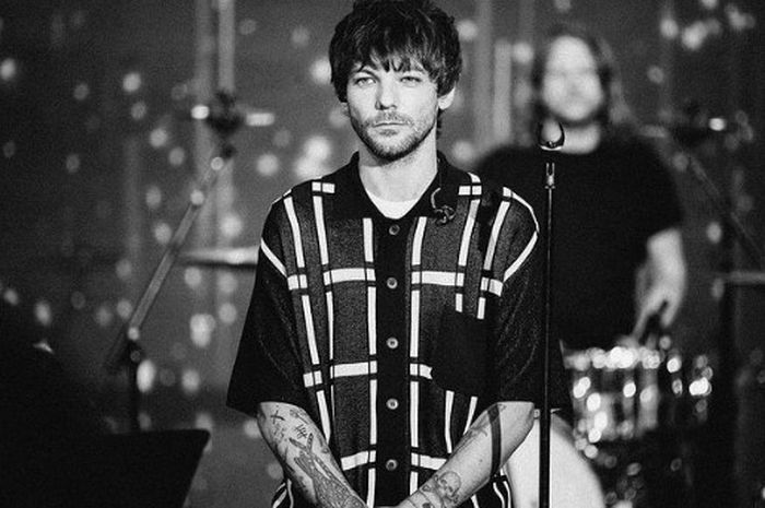 Lirik Lagu ‘Out of My System’ - Louis Tomlinson, dengan Terjemahan