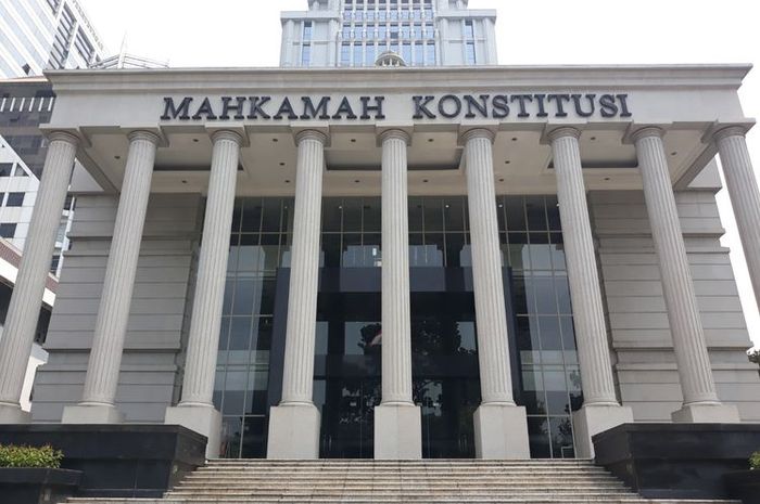 Tugas dan Wewenang Mahkamah Konstitusi (MK) Republik Indonesia