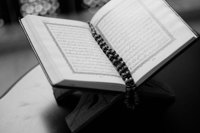 ilustrasi, Doa Khotmil Qur'an: Arab, Latin dan Artinya, Lengkap!