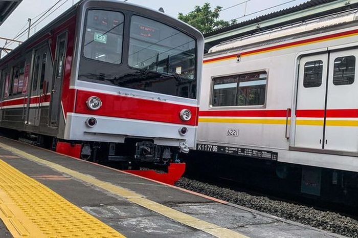 Ilustrasi KRL, cara naik KRL tanpa kartu