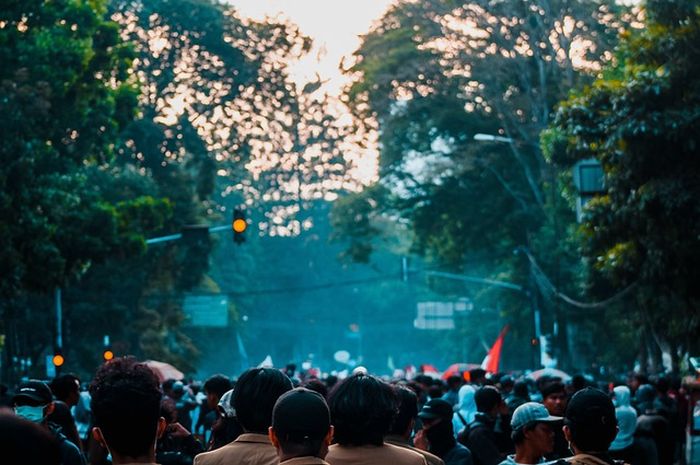 4 Lampu Merah Terlama Di Indonesia, Di Bandung Bisa Sampai 12 Menit ...