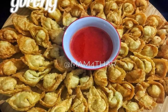 Illustrasi Wonton Goreng