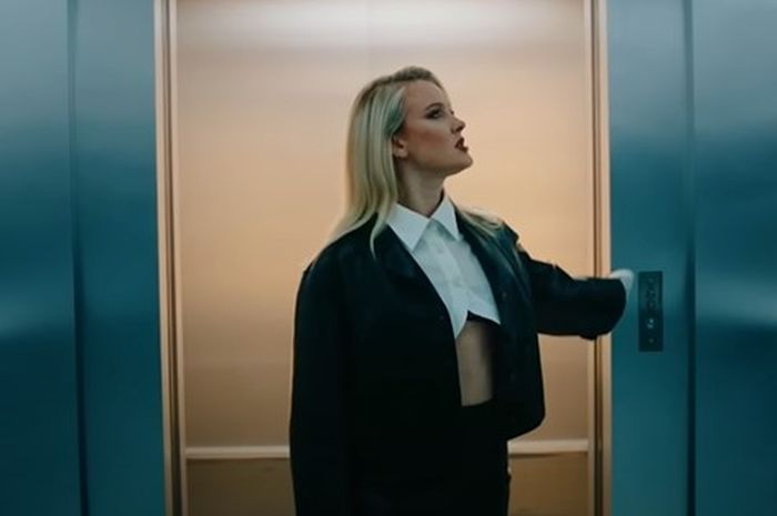 Lirik Lagu ‘Can’t Tame Her’ - Zara Larsson, Lengkap dengan Terjemahan ...