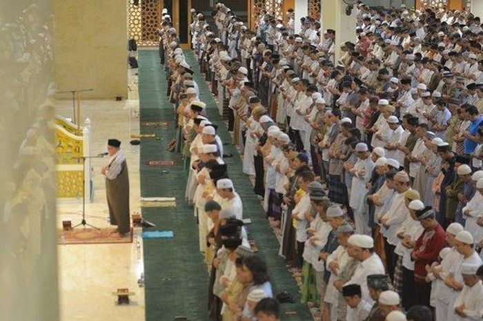 Bacaan Bilal Tarawih Rakaat Lengkap Dengan Jawaban Jamaah Sonora Id