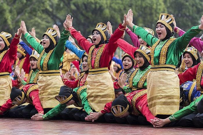 Pengertian Tari Tradisional Ciri Fungsi Jenis Dan Ragam Gerak