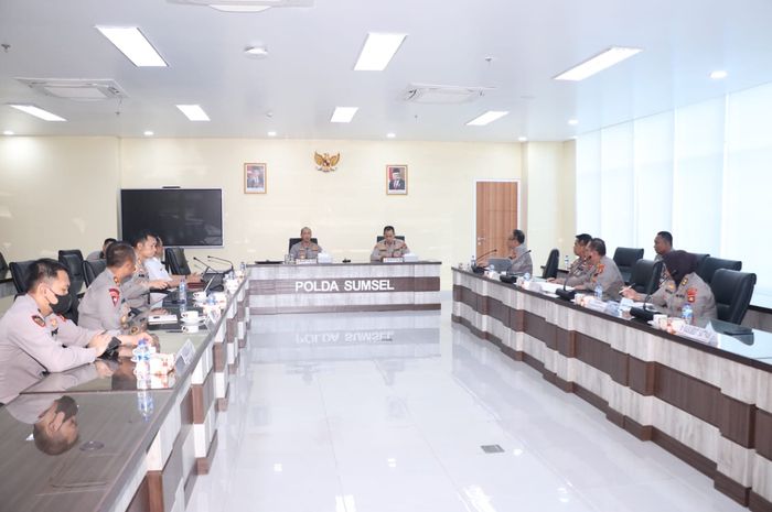 Polisi RW Cegah Karhutlabun serta Tegakkan Harkamtibmas