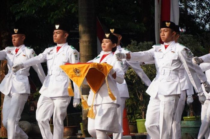 Susunan Upacara 17 Agustus 2023, Pengibaran Bendera Dan Penurunan ...