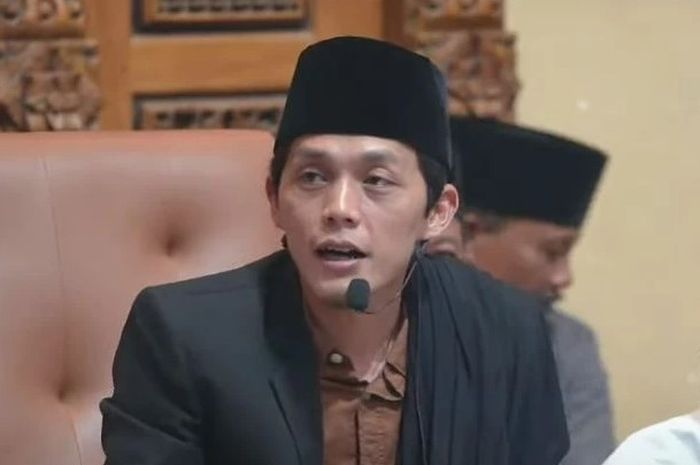 Kata Kata Quotes Gus Iqdam Saat Majelis Termasuk Soal Cinta Sonora Id