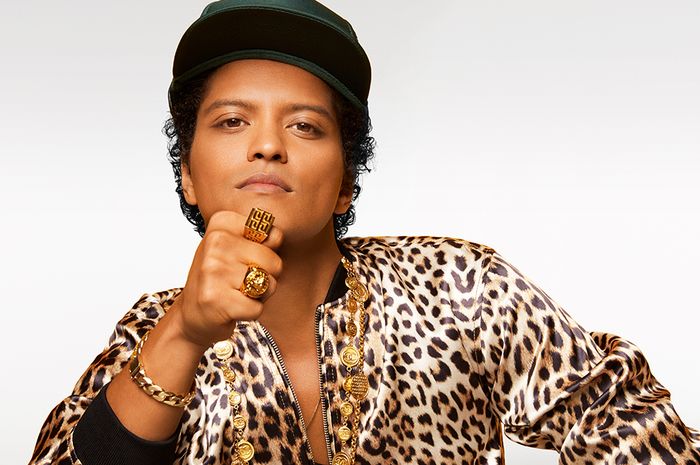 Lirik Dan Makna Lagu Locked Out Of Heaven Bruno Mars Bikin Galau Sonoraid