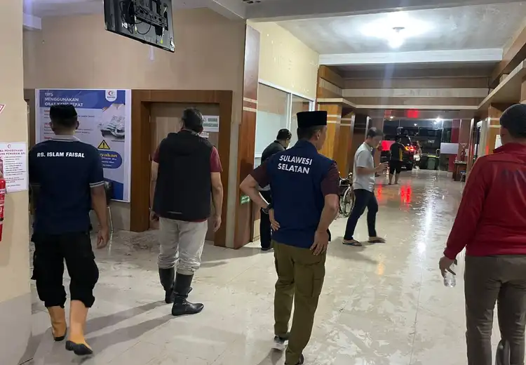 Respons Cepat Pj Gubernur Prof Zudan Saat Banjir, Akademisi: Pemimpin Sejati di Tengah Masyarakat