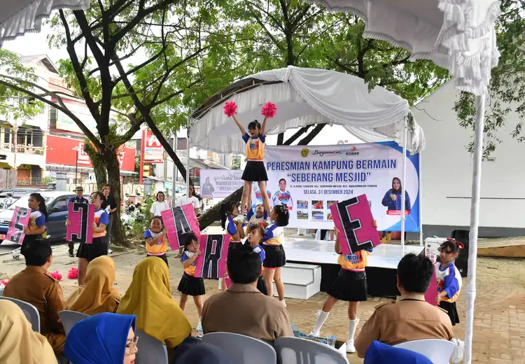 Di Penghujung 2024, Pemko Banjarmasin Resmikan Kampung Bermain ke-40