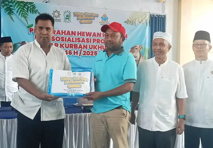 Tebar Kurban Ukhuwah, Disalurkan di Lingkungan Sekolah Hingga Palestina