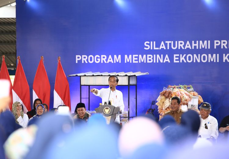 Penyaluran Pinjaman PNM Mekaar di Sulsel Tembus Rp6,8 Triliun, Ini Pesan Jokowi