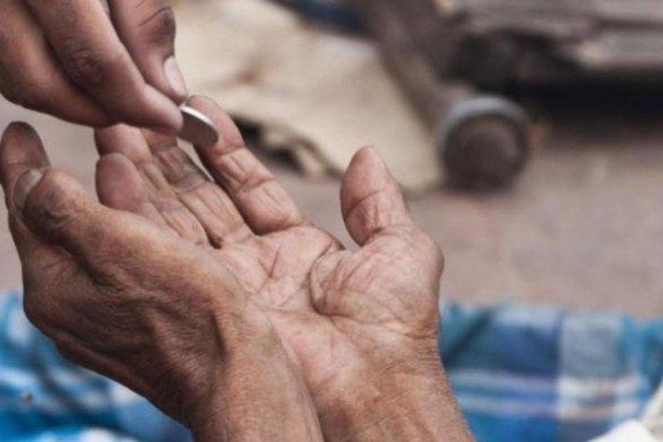 Sedekah Tiada Henti, Pantas Jika 5 Weton Ini Selalu Diterjang Tsunami Rezeki dan Cuan