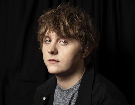 Lirik Lagu Someone You Loved Milik Lewis Capaldi Sonora Id