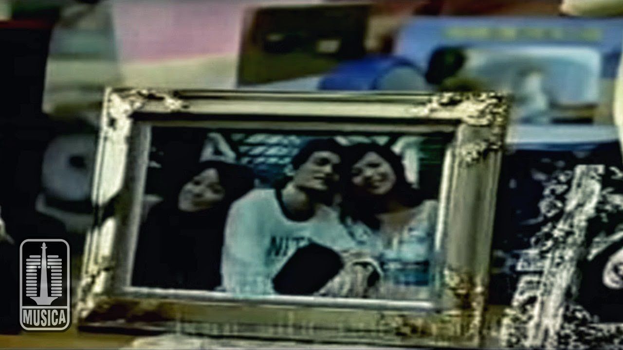 Lirik Dan Chord Cinta Sendiri Kahitna Biar Aku Yang Pergi Sonora Id