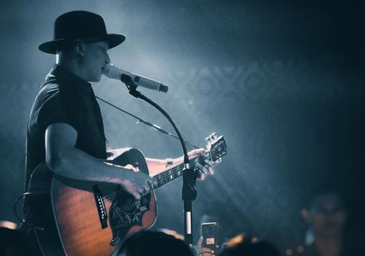 Chord Dan Lirik Lagu Dia Milik Anji Untuk Anda Yang Sedang Kasmaran Sonora Id Chord Dan Lirik Lagu Dia Milik Anji Untuk Anda Yang Sedang Kasmaran Sonora Id