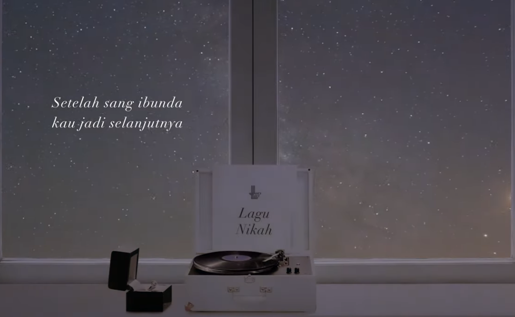Romantis Ini Lirik Lagu Baru Berjudul Lagu Nikah Milik Juicy Luicy Sonora Id Romantis Ini Lirik Lagu Baru Berjudul Lagu Nikah Milik Juicy Luicy Sonora Id