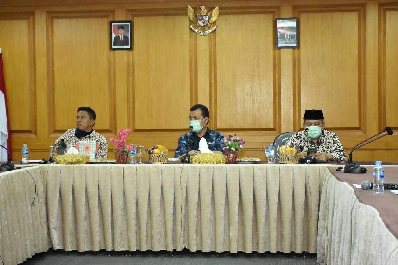 Panitia seleksi wawancara calon dirut jamkrida ,Kamis ( 11/06/20).