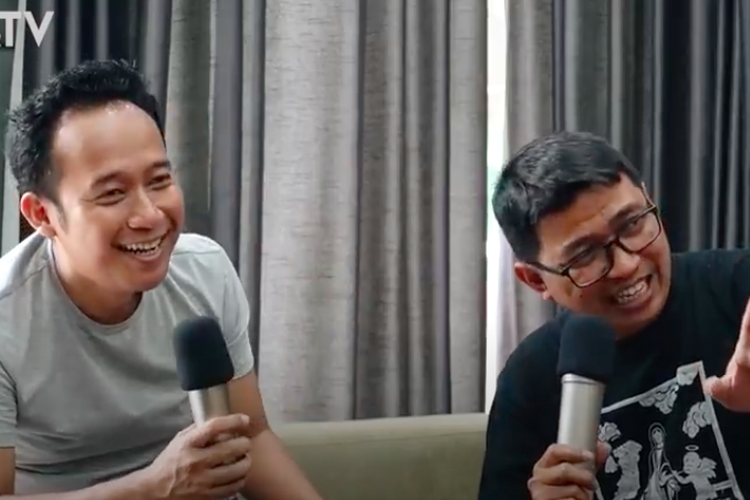 Denny Cagur bersama Sapto yang dulu juga tergabung di grup lawak Cagur.