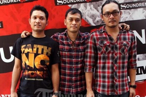 Lirik Lagu dan Kunci Gitar 'Andra & Backbone - Musnah' - bangka.sonora.id