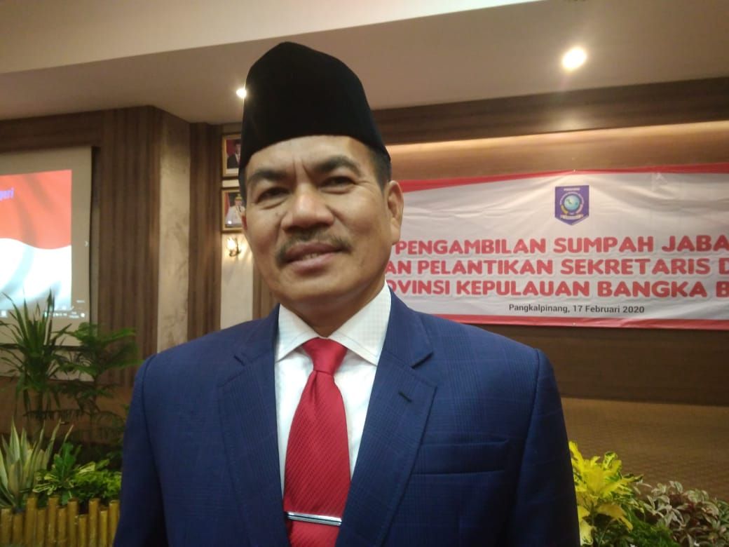 Sekretaris Daerah ( Sekda ) Provinsi Babel Naziarto